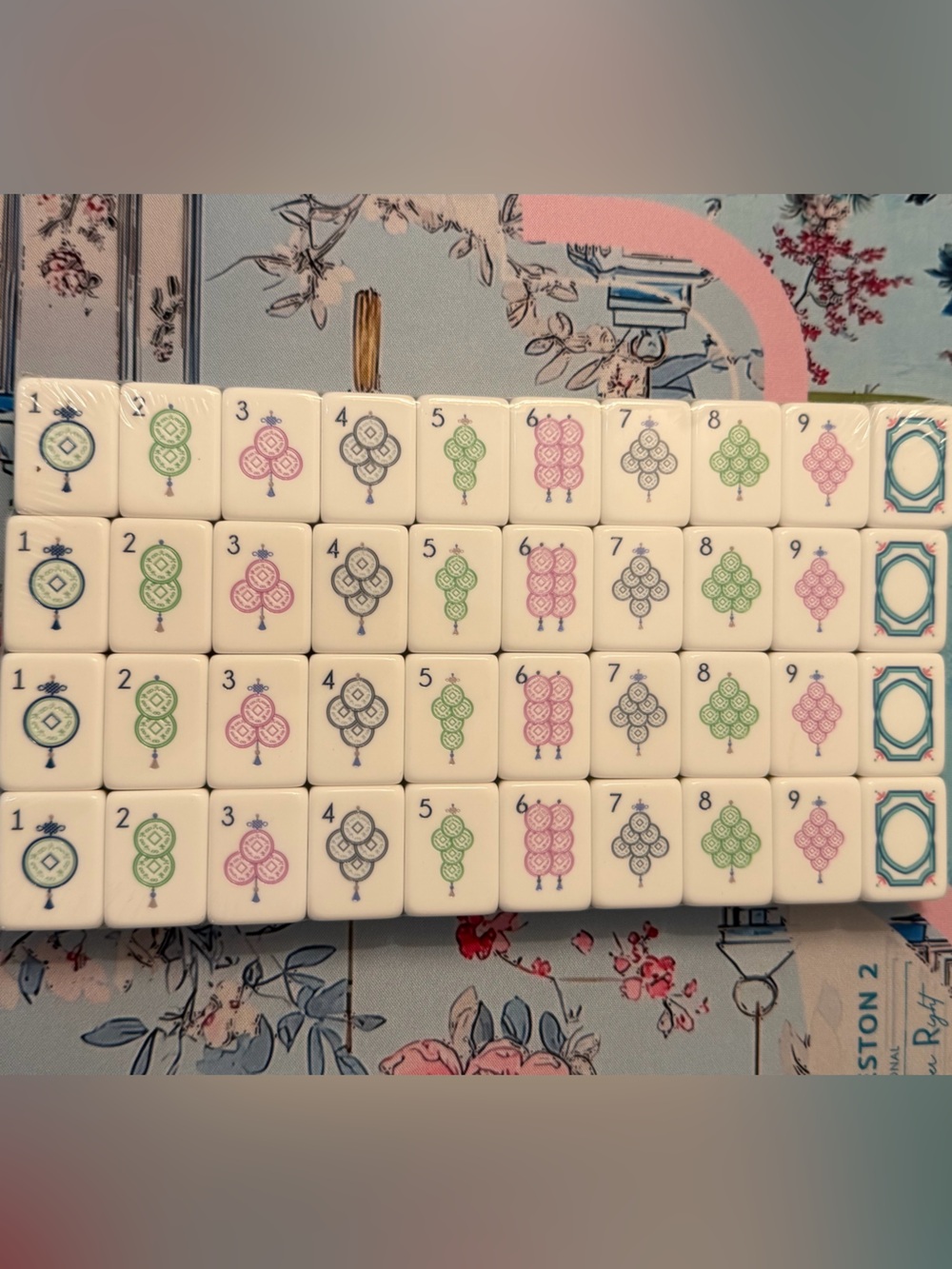 Green and Blue Mahjong Tiles - Picture 5 of 8